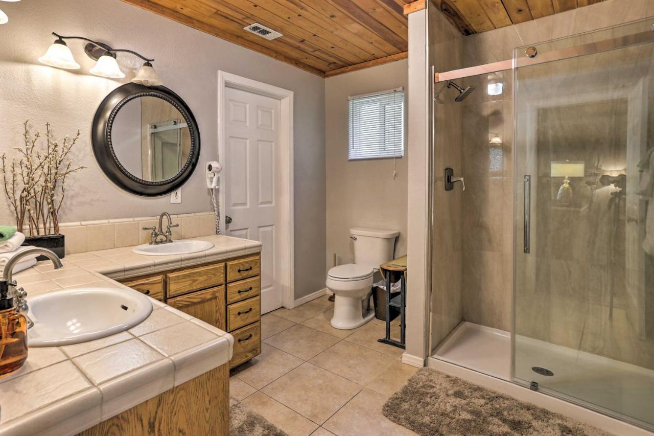 Remodeled Crestline Retreat Walk To Lake Gregory! Zewnętrze zdjęcie