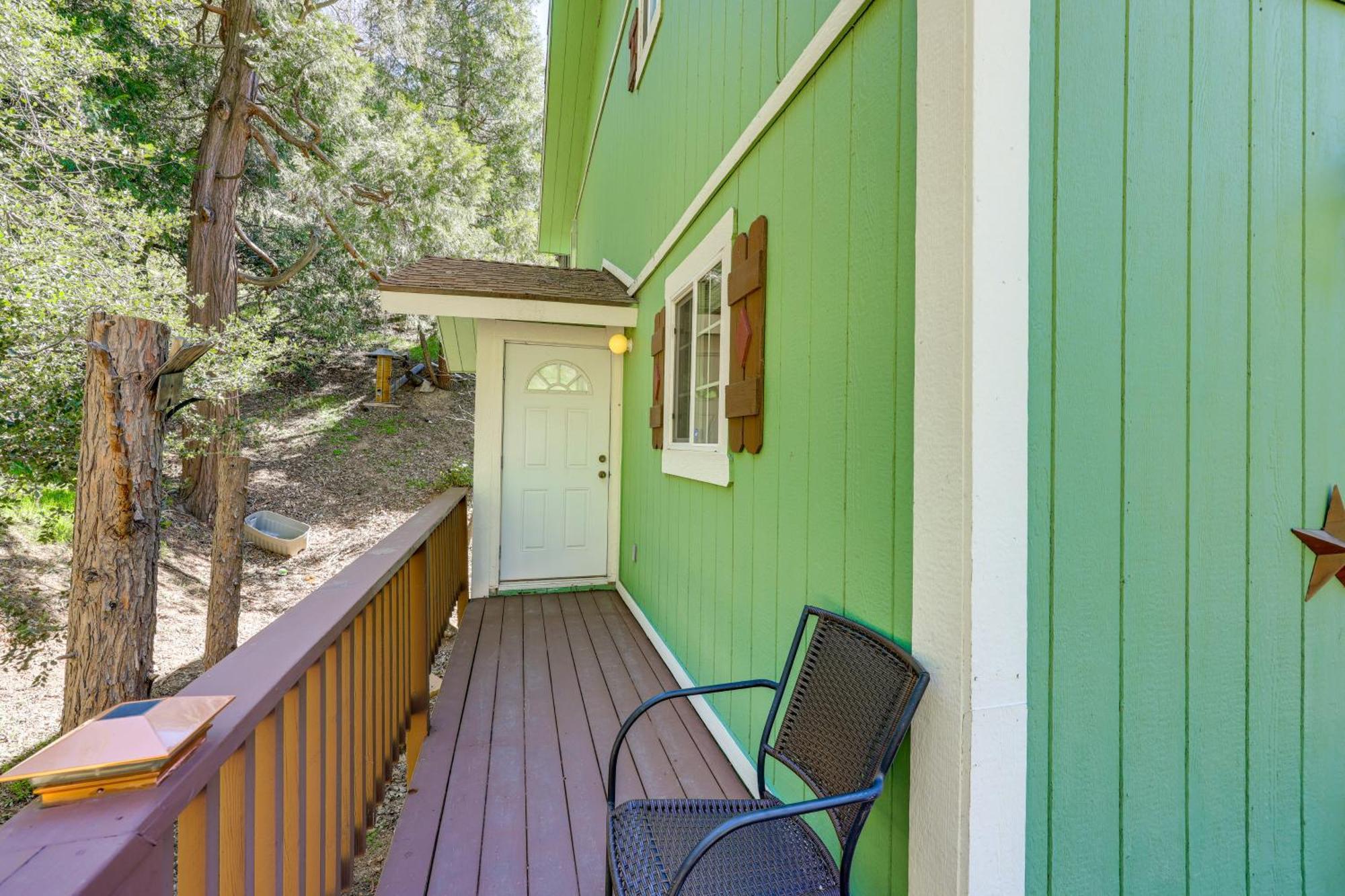 Remodeled Crestline Retreat Walk To Lake Gregory! Zewnętrze zdjęcie