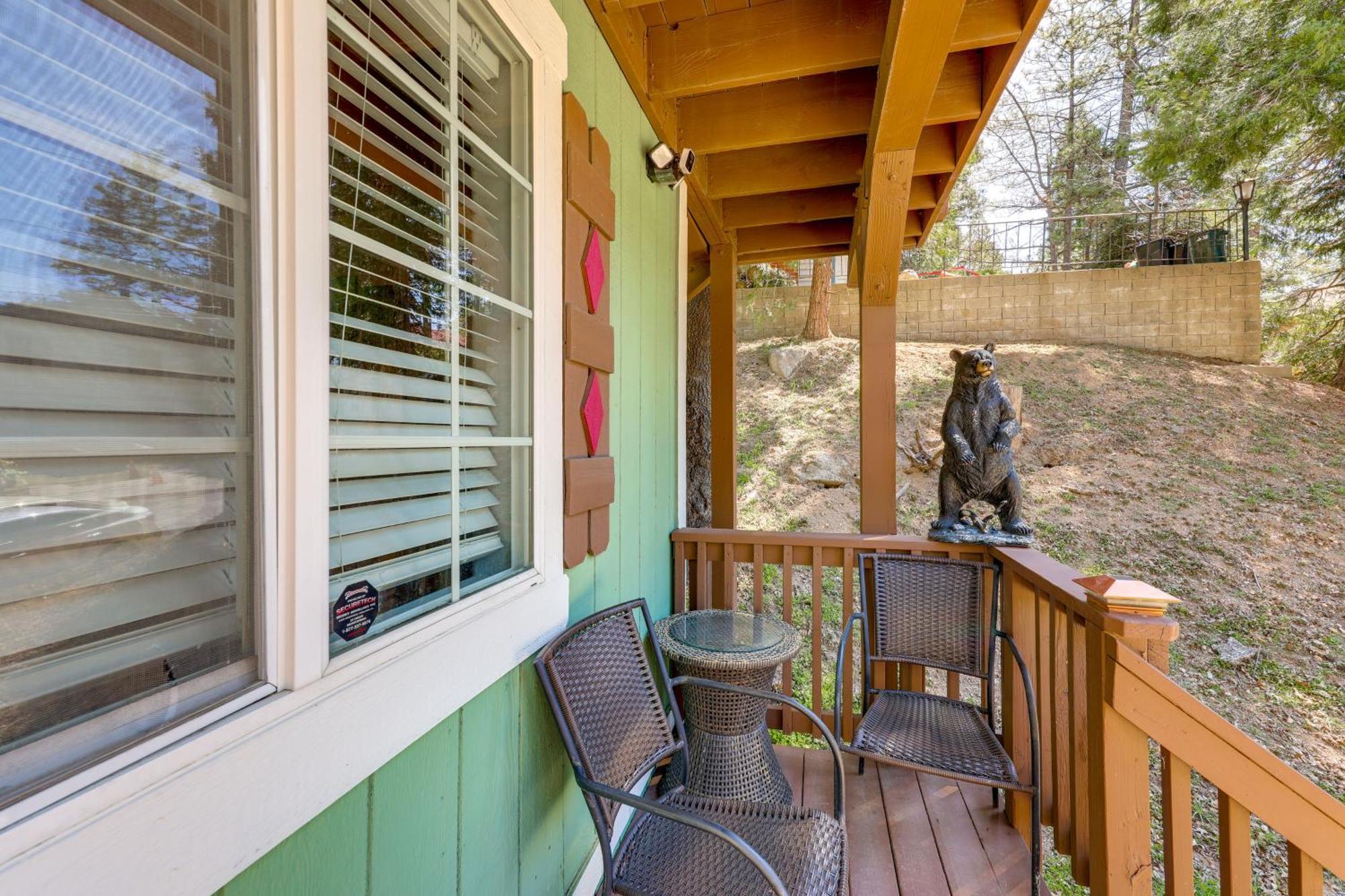 Remodeled Crestline Retreat Walk To Lake Gregory! Zewnętrze zdjęcie