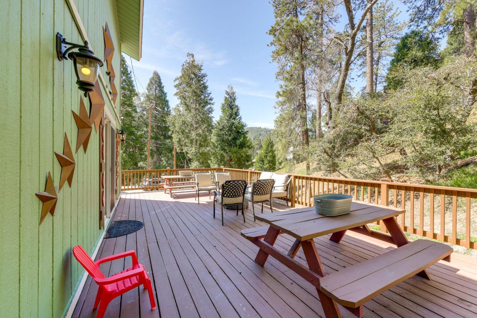 Remodeled Crestline Retreat Walk To Lake Gregory! Zewnętrze zdjęcie